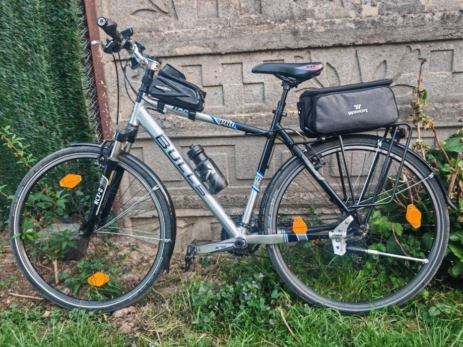 Bicicleta treeking bulls roti 28