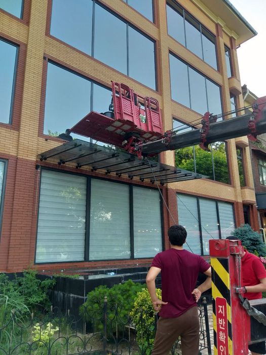 Уборка домов. Химчистка ковров и мебели. Мойка фасадов, брусчаток,