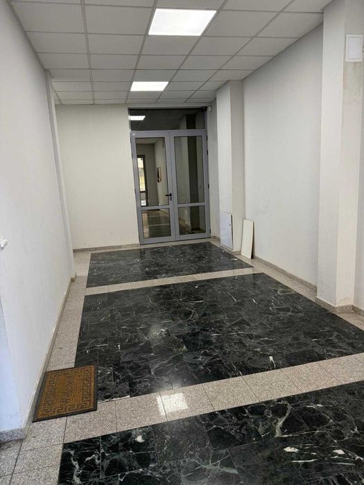 Дава се под наем Офис в София, Младост 2 - 31 кв.м за 487 € - Снимка #11