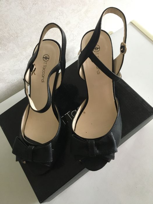 Распродажа туфли босоножки