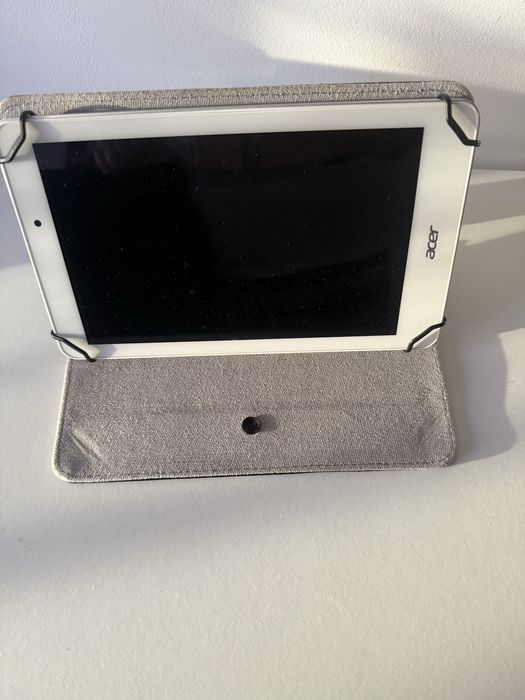 Таблет Acer iconia tab 8