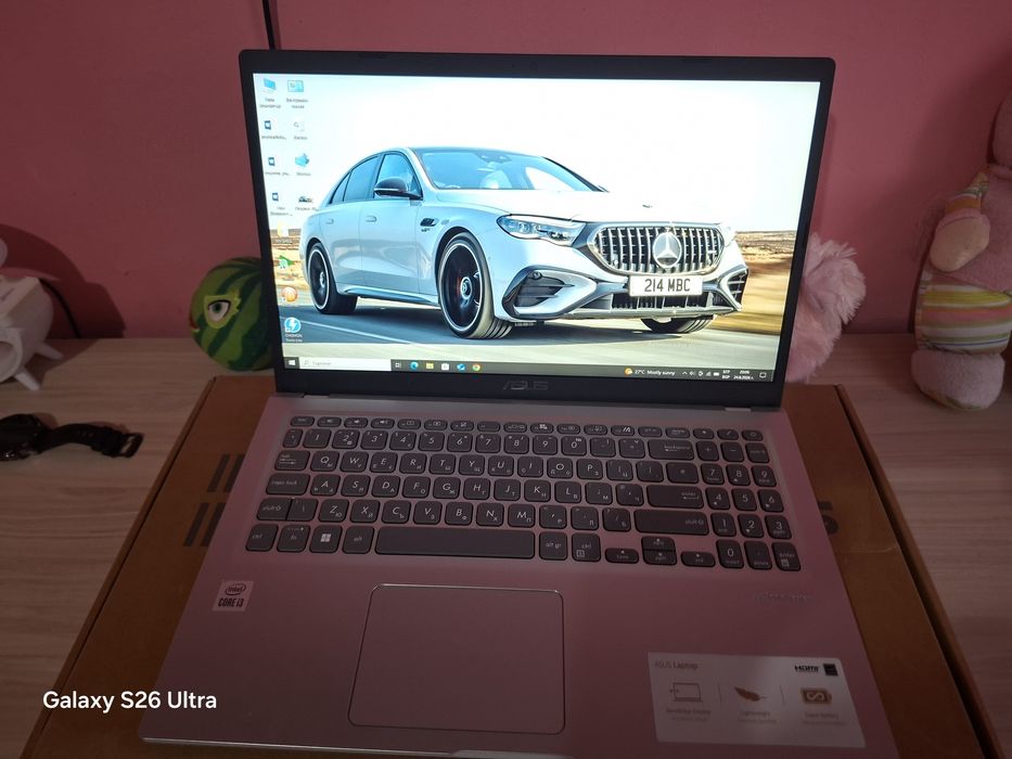 Лаптоп  asus цена 200евро