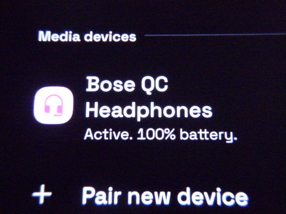 BOSE QuietComfort 45 (originale, nu copii/clone), aproape noi
