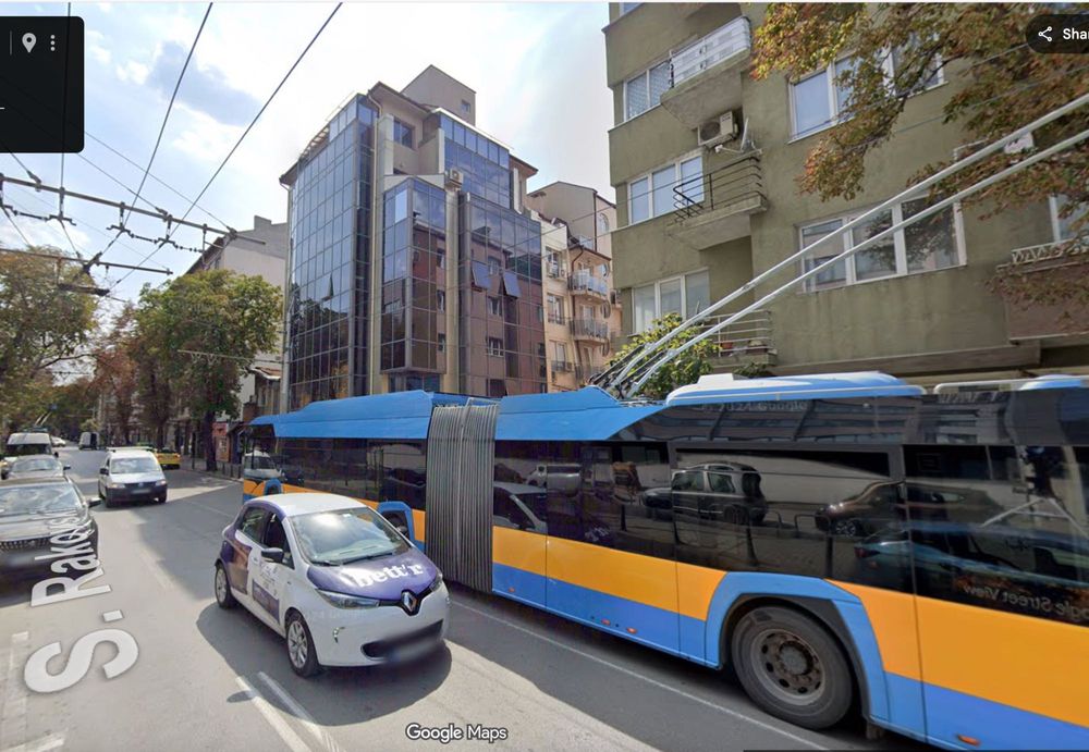 От собственик. Заведение/Бистро в центъра с наемател.