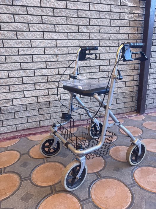 Взрослый роллятор для инвалидов