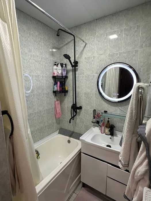 Беруний   3/4/9 Срочно продаётся
3хкомнатная  С ремонтом,