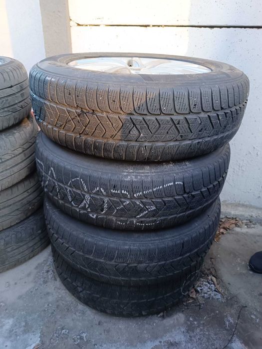 Jante Roti Oxxo Volkswagen Tiguan Cauciucuri Iarna 215 65 17