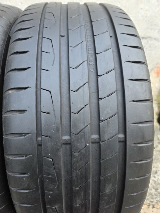 Vând două anvelope de vara continental  245 45 18  dot 2023