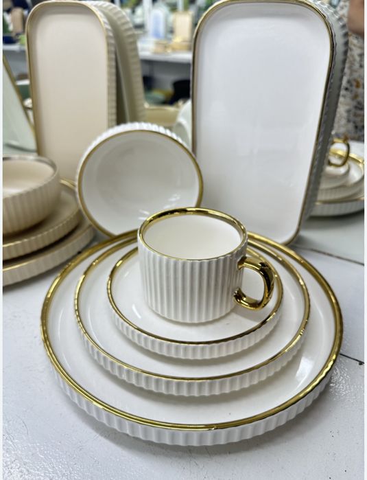 Продам Сервис столовые