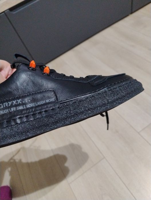 Pantofi bărbați cu șiret din piele naturala