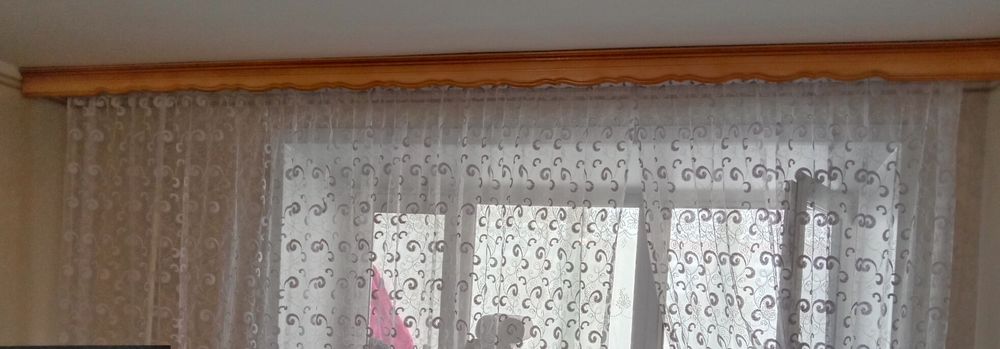 Гардины ручной работы.