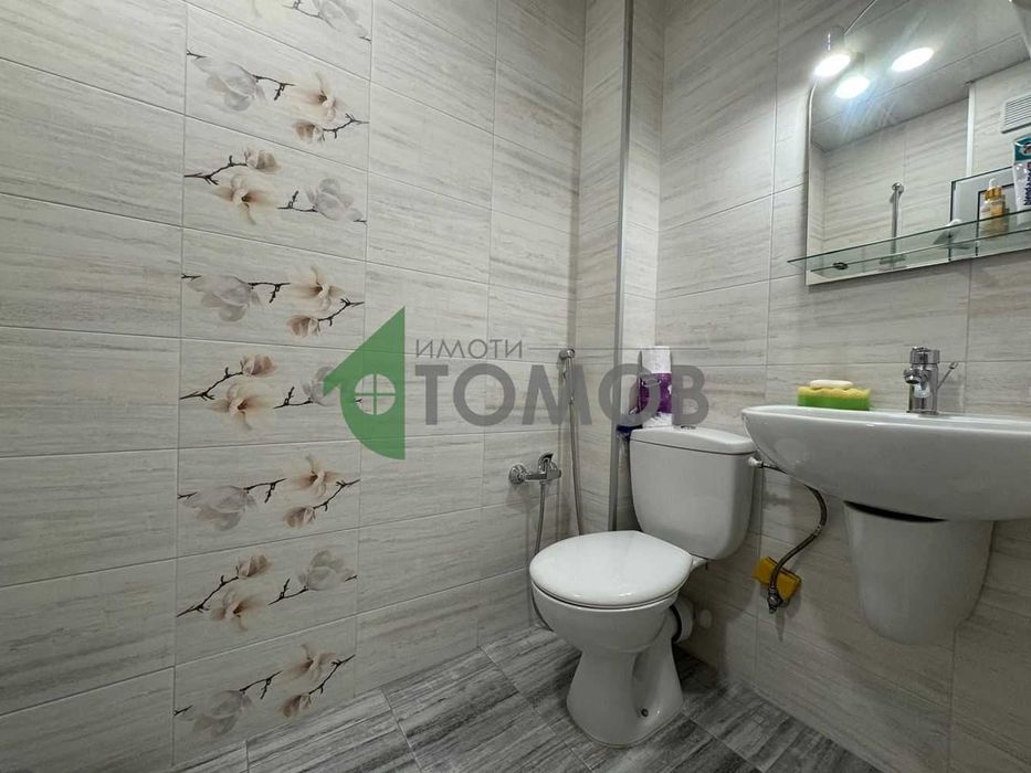 Продава се Тристаен апартамент в Шумен, Център - 90 кв.м за 1088 €/кв.м - Снимка #4