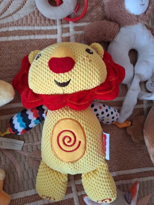 Плюшени играчки за бебе