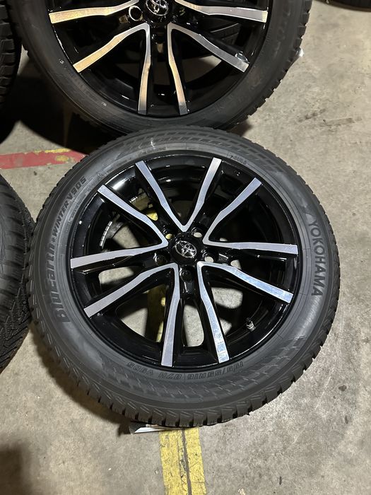 Jante NOI 16 Originale Toyota Yaris, Prius, Prius +,Avensis, Verso etc