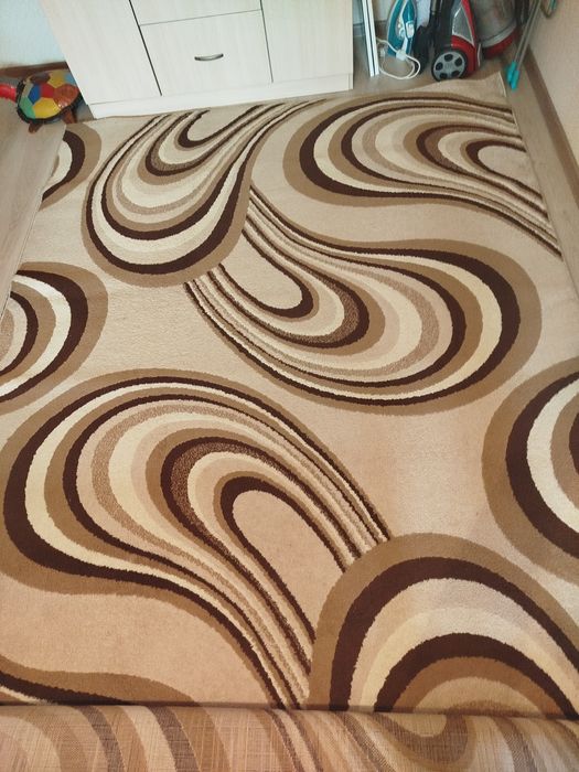 Продам ковер 2*3