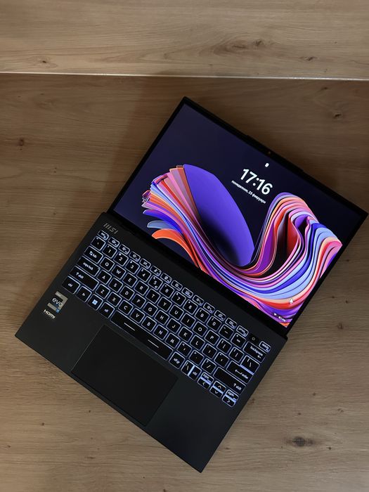 Лаптоп MSI Prestige 13 Evo A13M