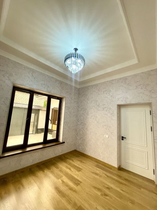 Yengi qurilgan xovli sotiladi.Evro remont.To’labek maxalasida.4ta xona