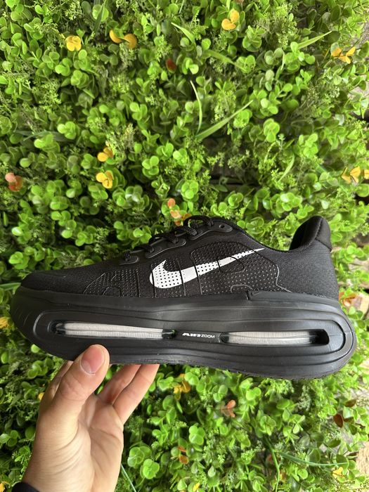 Nike Air Max Vomero Premium
