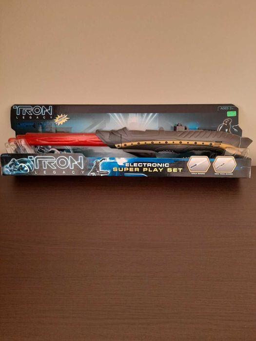 Нови детски играчки светещ меч