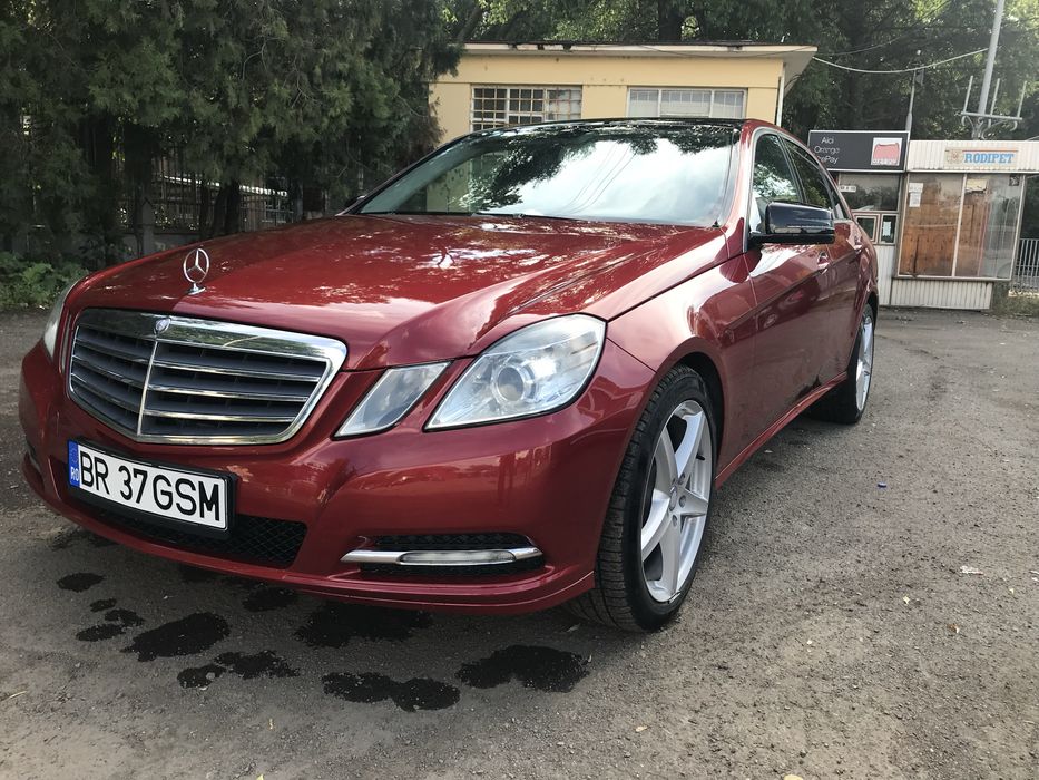 MERCEDES-BENZ E-Class 2012 — imagine 4