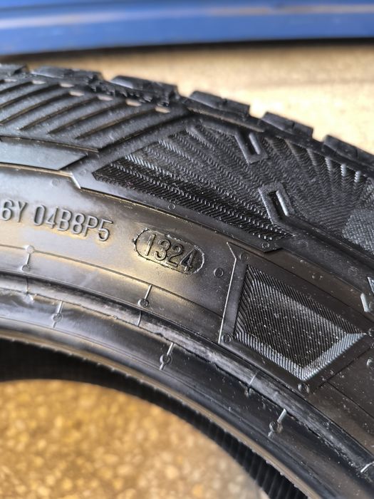 215 65 16C 4бр. Бусови Летни 24г.