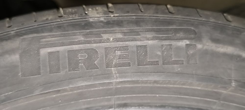 Продавам 4-ри броя гуми PIRELLI P ZERO  255/40/20    цена -  85€