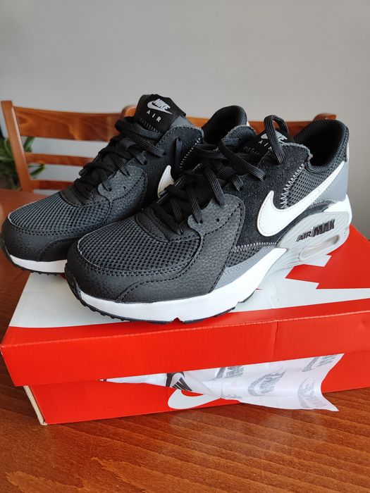 Дамски маратонки Nike Air Max