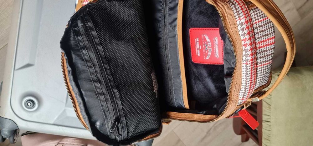 Rucsac de calitate superioara, fabricat in U.S.A.