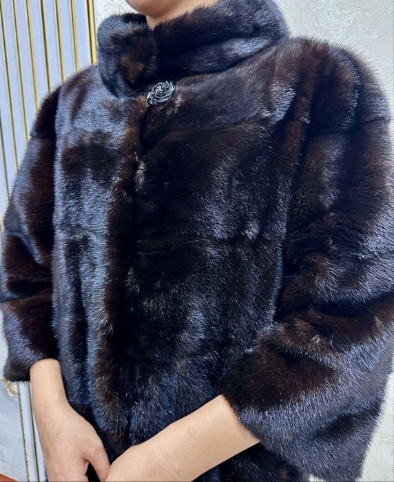 Норка шуба сатылады