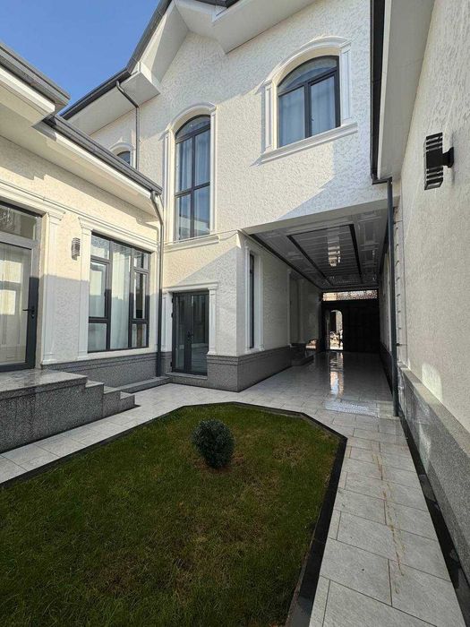 Сергели Мунаввар Файз махалля 2 сотих 2 кават 6 хонали янги уй сотаман