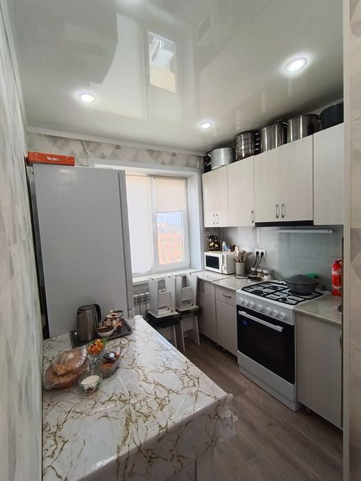 Продам 2 комнотную квартиру