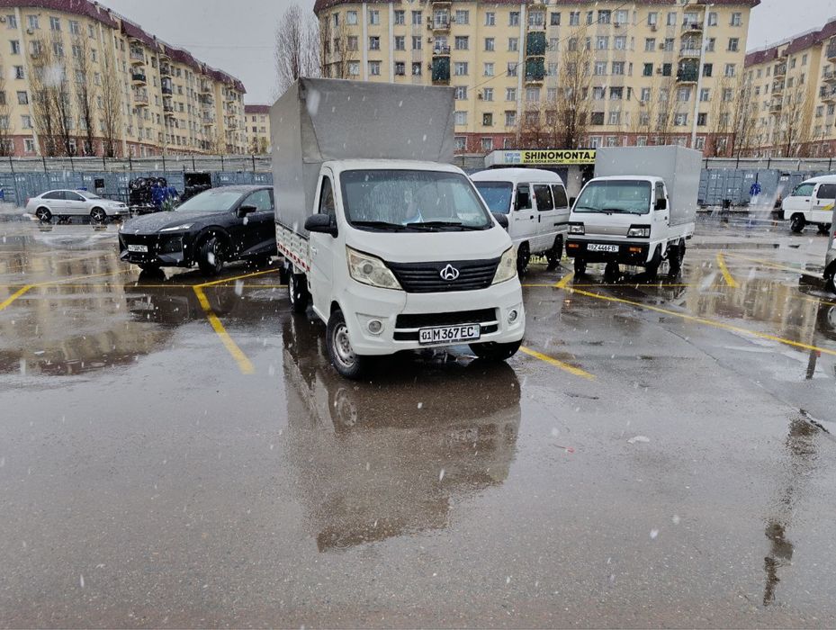 Changan yuk avtomabili srochna sotiladi