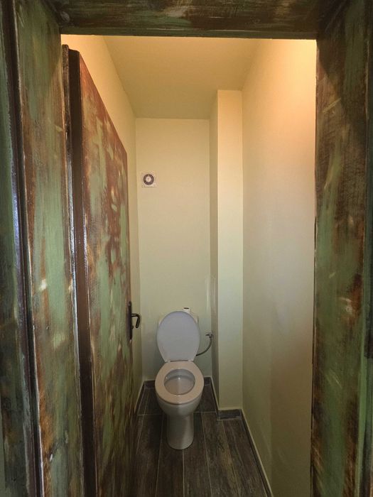 Дава под наем просторен 3-стаен апартамент в ж.к. Дружба – до езерото