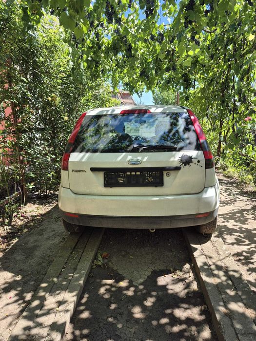 FORD Fiesta 2004 — imagine 4