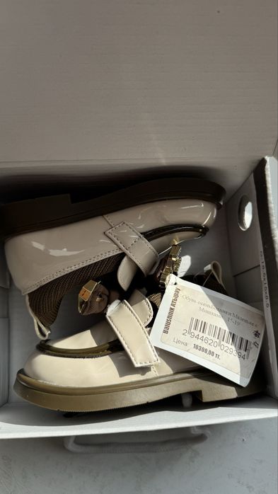 Детская обувь для девочки