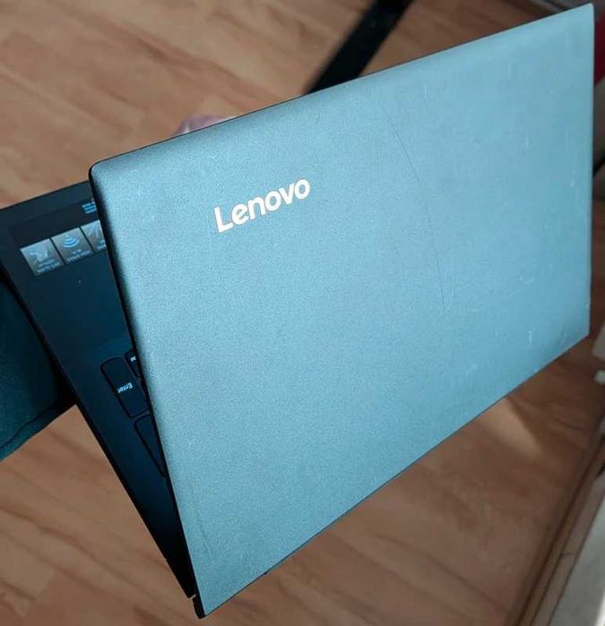 Laptop Lenovo V110-15ISK – Performanță și Stocare Masivă (1TB)