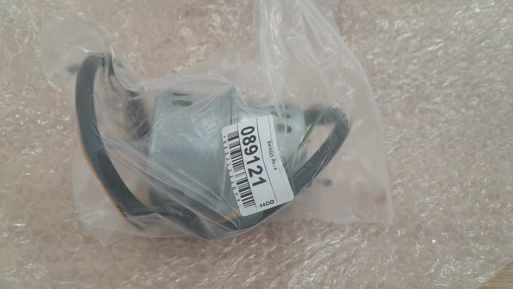 Новый матор на вытяжку