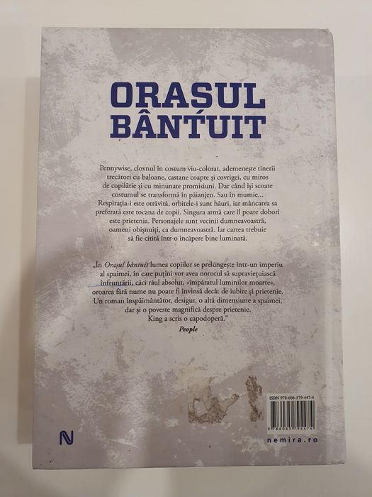 Stephen King - Orasul bantuit (cartonata)