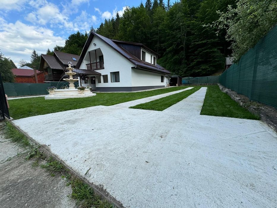 Casă/pensiune de vânzare