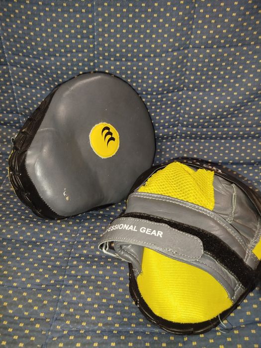 Лапы боксерские плотные