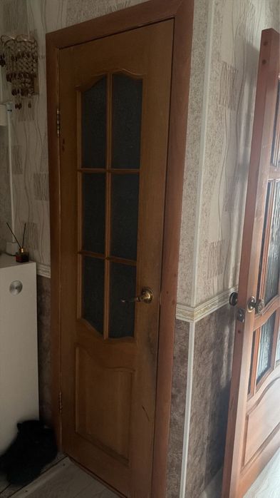 Продам дубовые двери