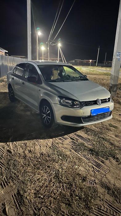 Продам машину Фольксваген Поло