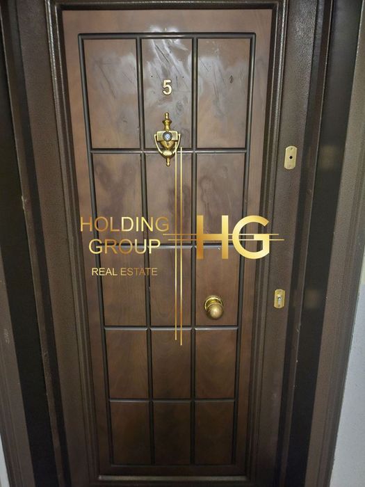 Продава се Тристаен апартамент в Варна, Цветен квартал - 87 кв.м за 2138 €/кв.м - Снимка #3