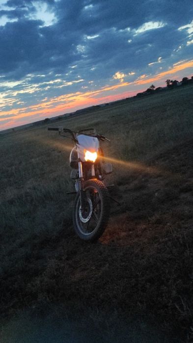 продам мотоцикл улар 200куб