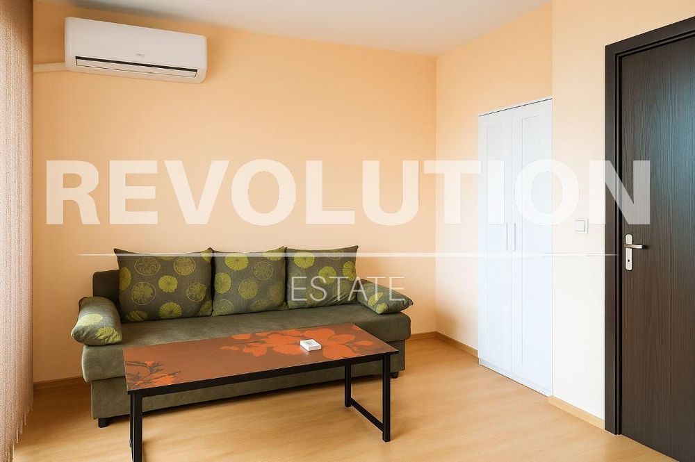 Дава се под наем Двустаен апартамент в Варна, Цветен квартал - 48 кв.м за 398.82 € - Снимка #1