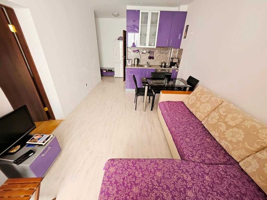 Продава се Двустаен апартамент в к.к. Слънчев бряг - 60 кв.м за 934 €/кв.м - Снимка #1