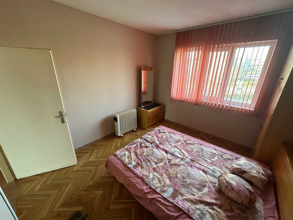 Апартамент под наем