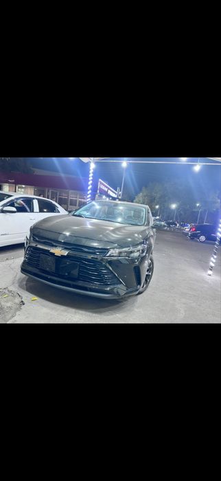 Монза  сотилади