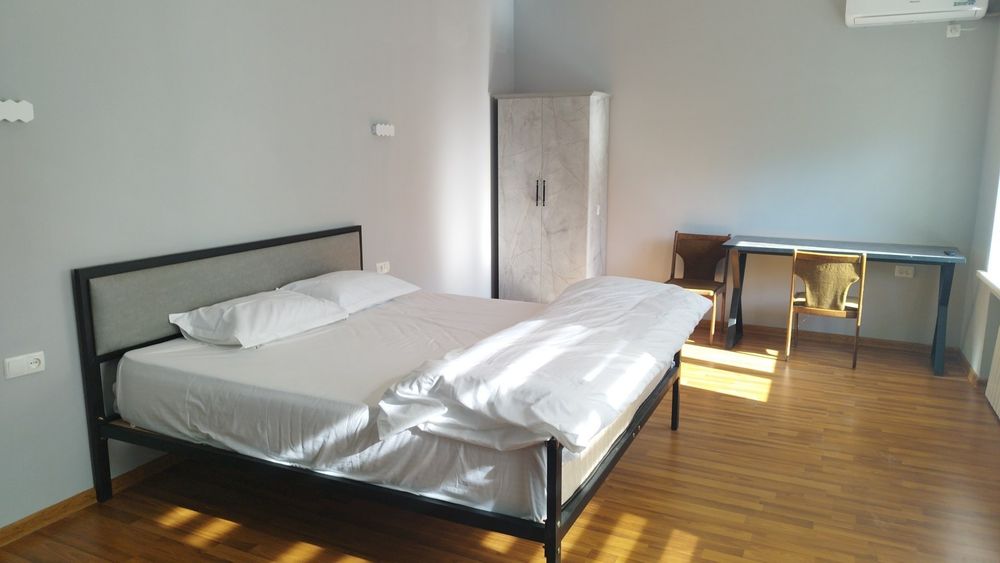 Kunlik mehmonxona. Bez zaks. Otopleniye