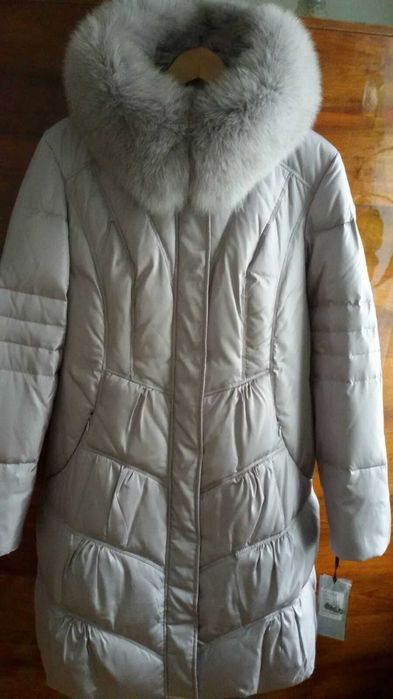 Новый женский пуховик Clasna.